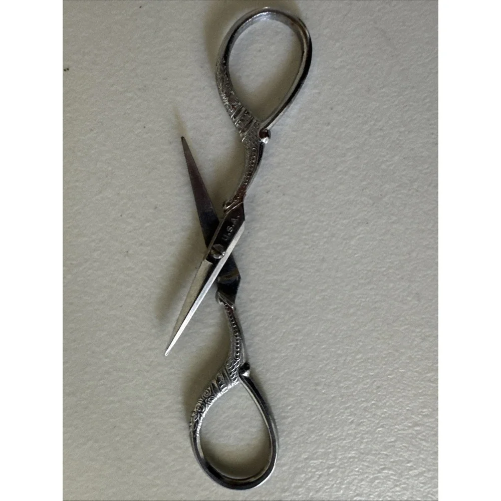 Beautiful Vintage Style Unique Etched Scissors  - Small